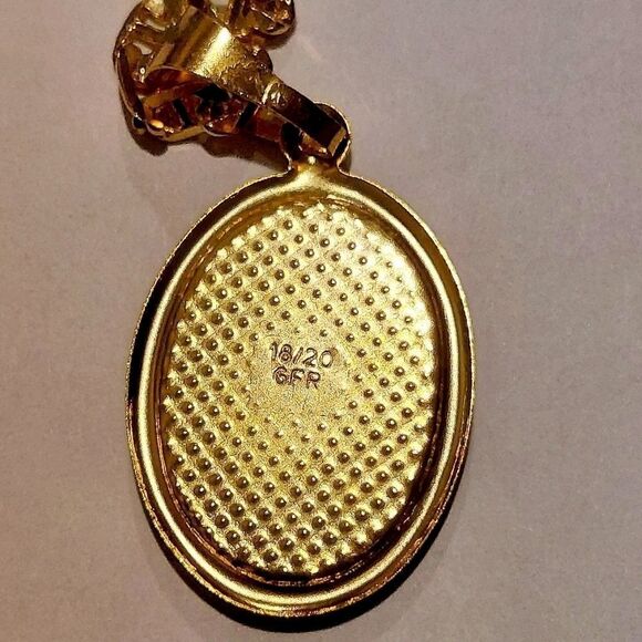 Men's 18k Gold Plated Chain w/ Virgin Guadalupe pendant - Picture 5 of 5